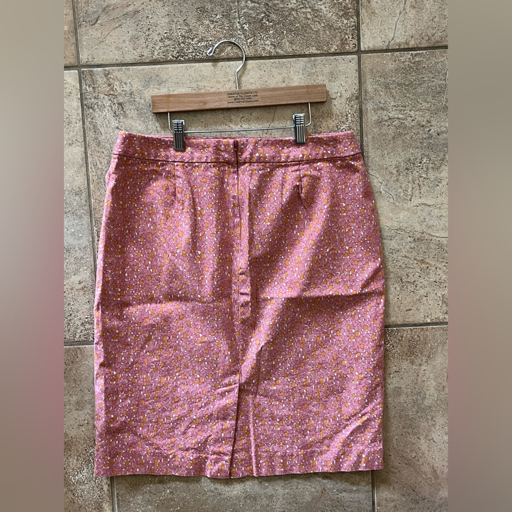 Talbot’s Women’s Size 10 Tulip Print Pink Pencil Skirt - Picture 6 of 8